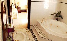 Petersons Guesthouse - Darwin Holiday 0