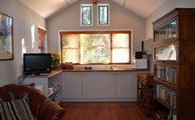 The Studio - - Darwin Holiday 0