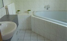 Alfie's - Darwin Holiday 0