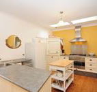 Bi J's - Darwin Holiday