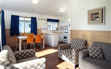 Dam It Getaway - Darwin Holiday 3