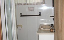 Eco Huts - Jervis Bay Getaways - Darwin Holiday 5