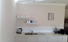 Elm Tree Cottage - Darwin Holiday 0