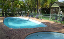 Greenwell Point Bowling And Sports Club Accommodation - Darwin Holiday 0