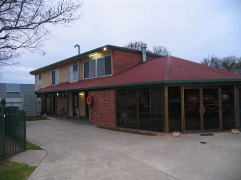 Albury-Wodonga YHA - Darwin Holiday 1