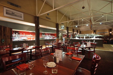 Ayers Rock - Outback Pioneer Lodge - Darwin Holiday 7