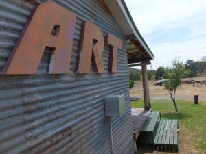 The Art Shack - Darwin Holiday 6