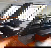 Ewetopia Farm - Darwin Holiday