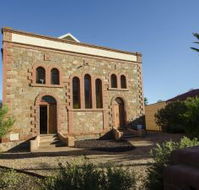 Broken Hill Outback Church Stay - Darwin Holiday