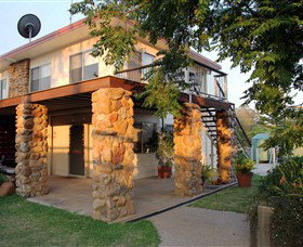 Rubyvale Gem Gallery Apartments - Darwin Holiday 1