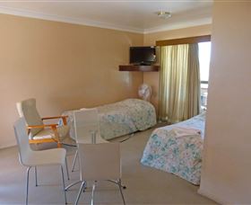 Suncourt Motor Inn - Darwin Holiday 0