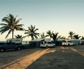 Rollingstone Beach Front Resort - Darwin Holiday 1
