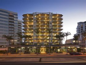 Sunshine Plaza QLD Darwin Holiday