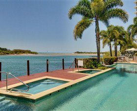 The Duporth Riverside - Darwin Holiday 2
