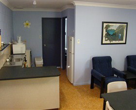 Balgal Beach Holiday Units - Darwin Holiday 2