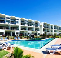 Beachside Magnetic Harbour Apartments - Darwin Holiday