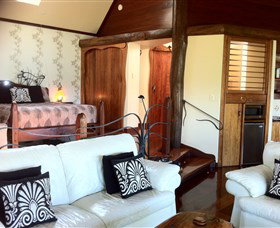 Secrets On The Lake - Darwin Holiday 1