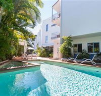 Accommodation Rimini By The River- Noosa - Darwin Holiday