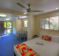 Alex Beach Cabins and Tourist Park - Darwin Holiday
