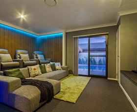 Aqua Palms At Vogue Holiday Homes - Darwin Holiday 2