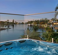Sanctuary on Water Elite Holiday Home - Darwin Holiday