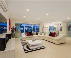 Rio Vista Quay At Vogue Holiday Homes - Darwin Holiday 1