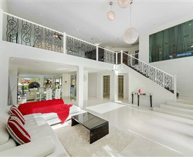 Riviera Waters At Vogue Holiday Homes - Darwin Holiday 1