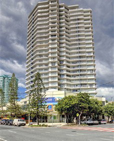 Coolangatta QLD Darwin Holiday