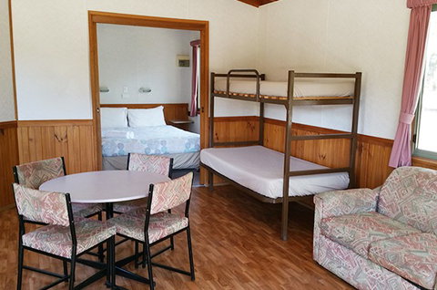 Halls Gap Gardens Caravan Park - Darwin Holiday 6