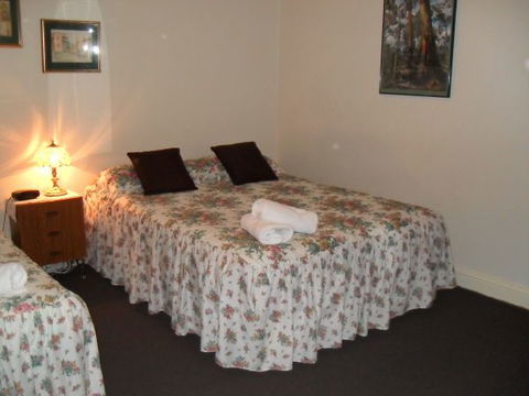 Aaron Cottage - Darwin Holiday 2