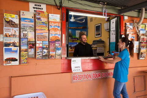 Alice Lodge Backpackers - Darwin Holiday 3