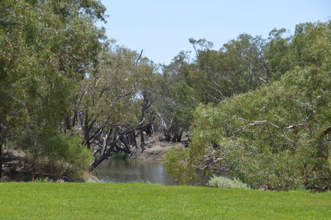 Beds In The Barwon - Darwin Holiday 3