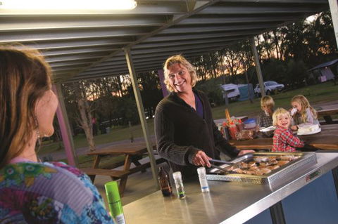 BIG4 Solitary Islands Resort - Darwin Holiday 1