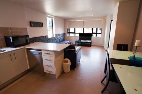 Oberdere Three - Darwin Holiday 42