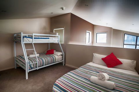 Oberdere Three - Darwin Holiday 55