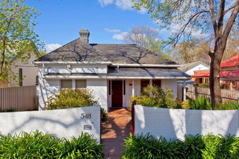 Relax On Regina - Darwin Holiday 1