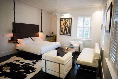 Circa 1936 - Darwin Holiday 1