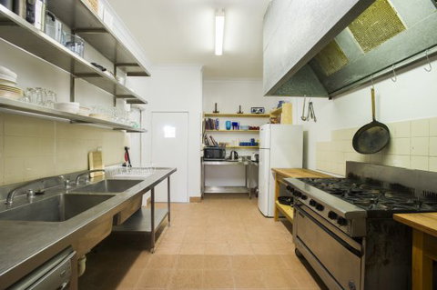 Cuppacumbalong Homestead And Cottage Farm Stay - Darwin Holiday 3