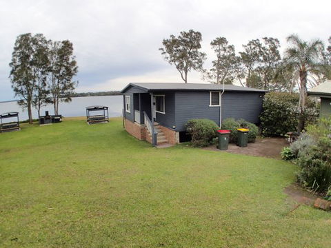 Dungowan Waterfront  Accommodation - Darwin Holiday 3
