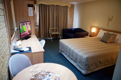 Forest Lodge Motor Inn And Restaurant - Darwin Holiday 3