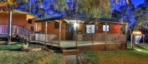Inland Waters Holiday Parks Lake Glenbawn - Darwin Holiday 5