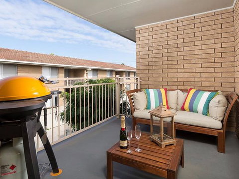 Relax On Regina - Darwin Holiday 27