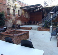 Royal Hotel Bar and Grill Parkes - Darwin Holiday
