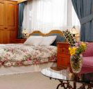 Chalet Swisse Spa Retreat - Darwin Holiday