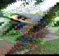 Mudbrick and Stone Hideaway Bellingen - Darwin Holiday