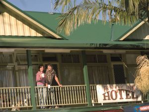 The Eltham Hotel  - Darwin Holiday 0