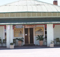Shamrock Hotel - Greenethorpe - Darwin Holiday