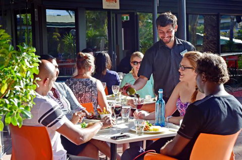 Mercure Alice Springs Resort - Darwin Holiday 8