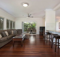 Ninteen on Nudl - Darwin Holiday