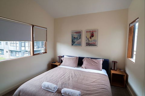 Oberdere Three - Darwin Holiday 49